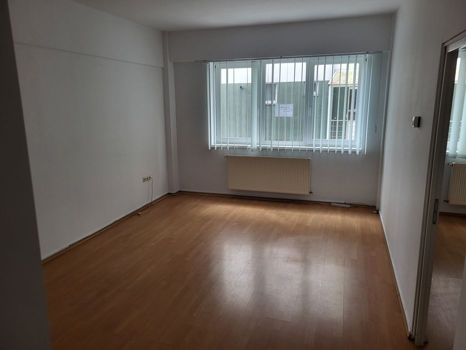 De vanzare apartament