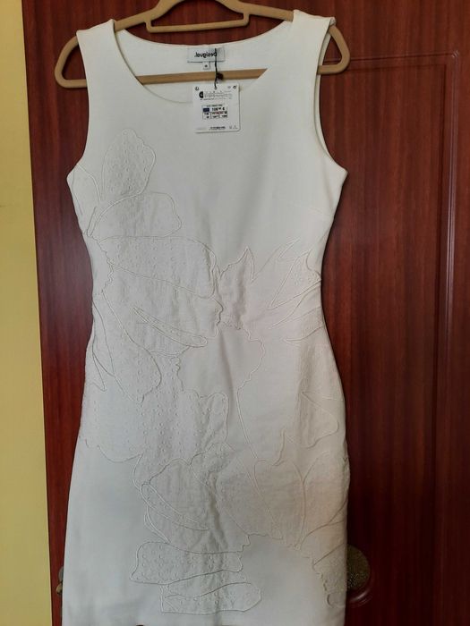 Rochie superba Desigual Nouă
