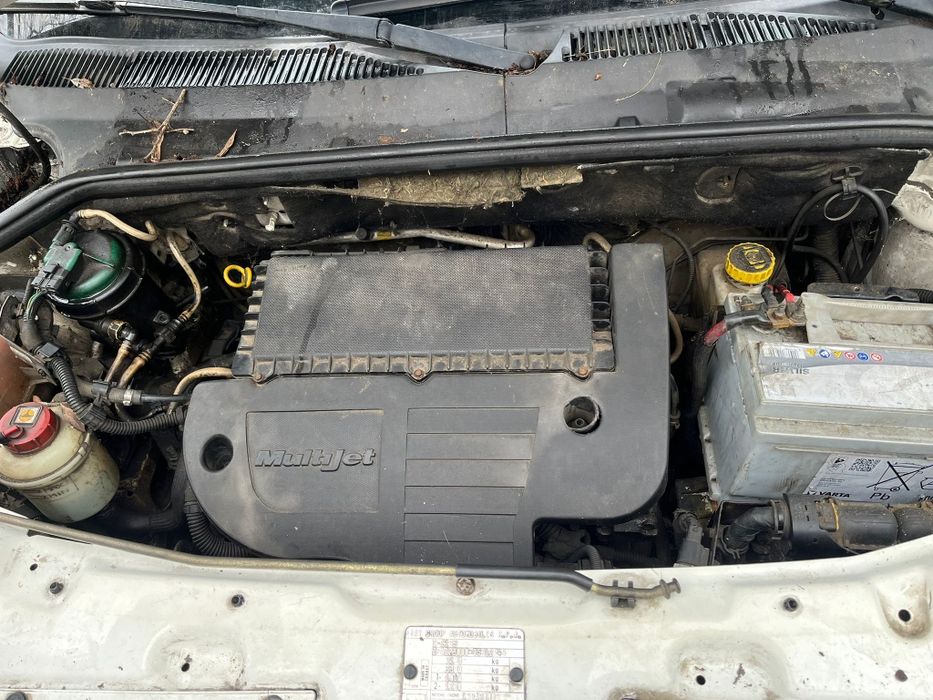 Vand Fiat Doblo 1.3 diesel 85 cai pentru marfa