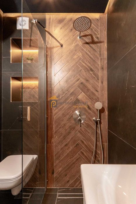 Продава се Двустаен апартамент в Пловдив, Остромила - 66 кв.м за 1804 €/кв.м - Снимка #8