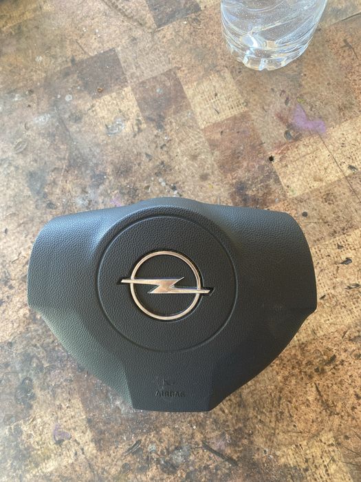 Аербег за волана на опел астра хаш  Airbag opel astra H