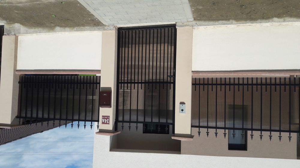 Montaj pavaj Amenajări exterioare