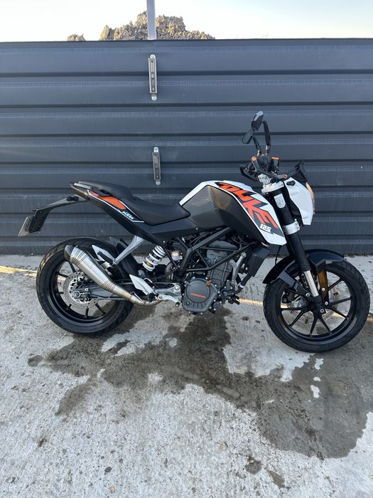 Motocicleta KTM Duke 125 2016 ABS cat. A1 [nu yamaha, honda, kawasaki]