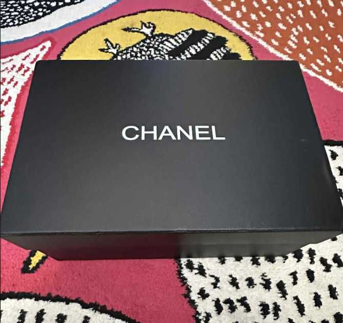 Chanel CC Logo Sneaker Black (Reflective)