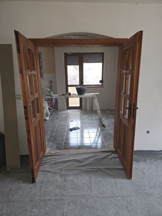 Двойна интериорна  врата