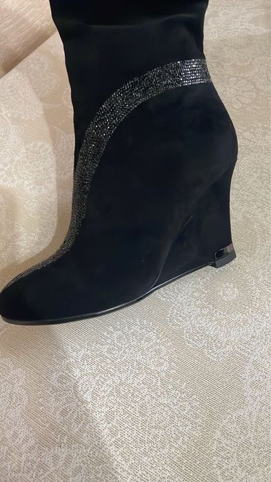 Зимняя женская обувь