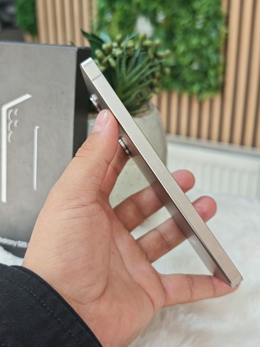 Samsung Galaxy S25 Ultra 512