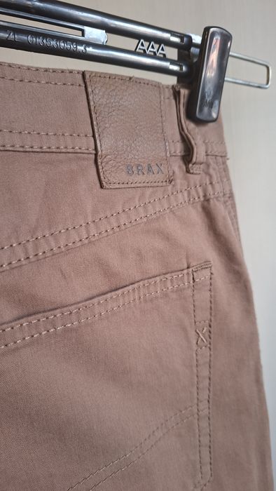 Шоколадные слаксы от Brax