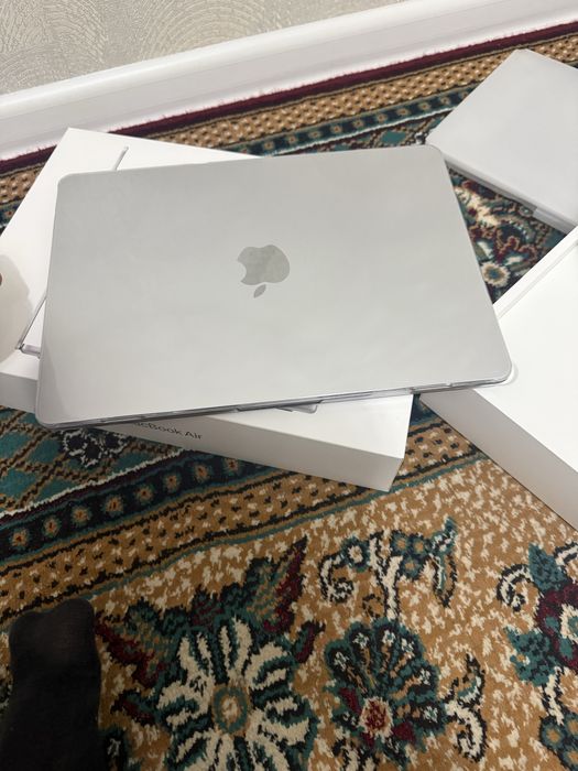 Macbook Air M4 16/256