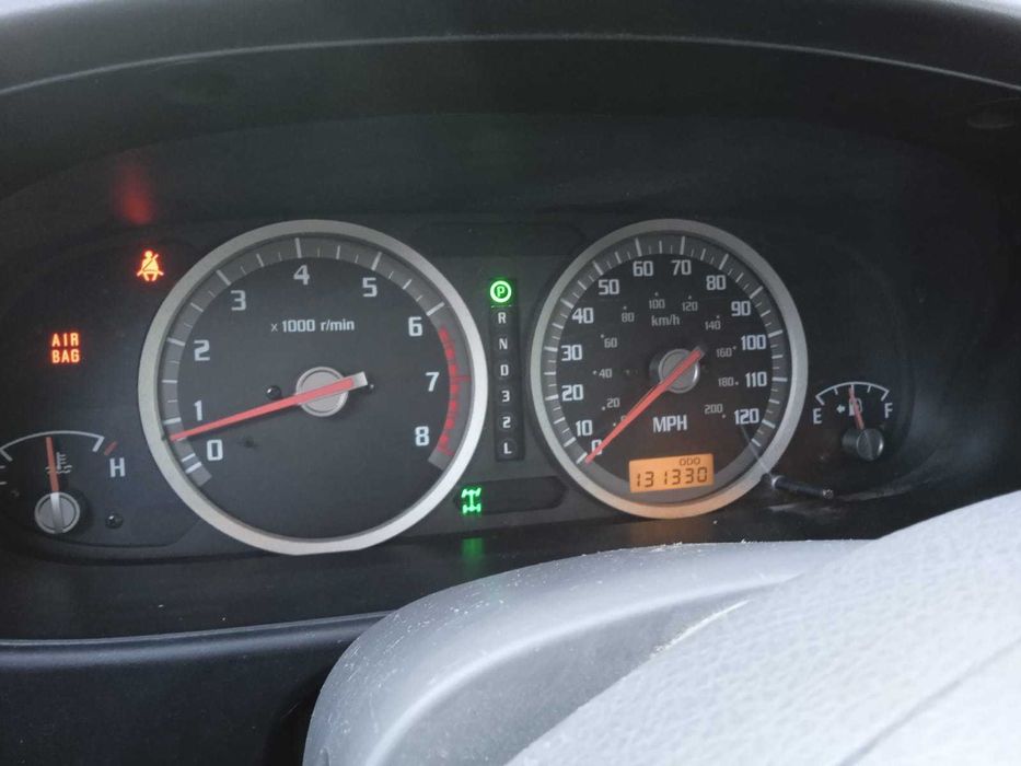 Isuzu Rodeo 3.2 l 2003 года