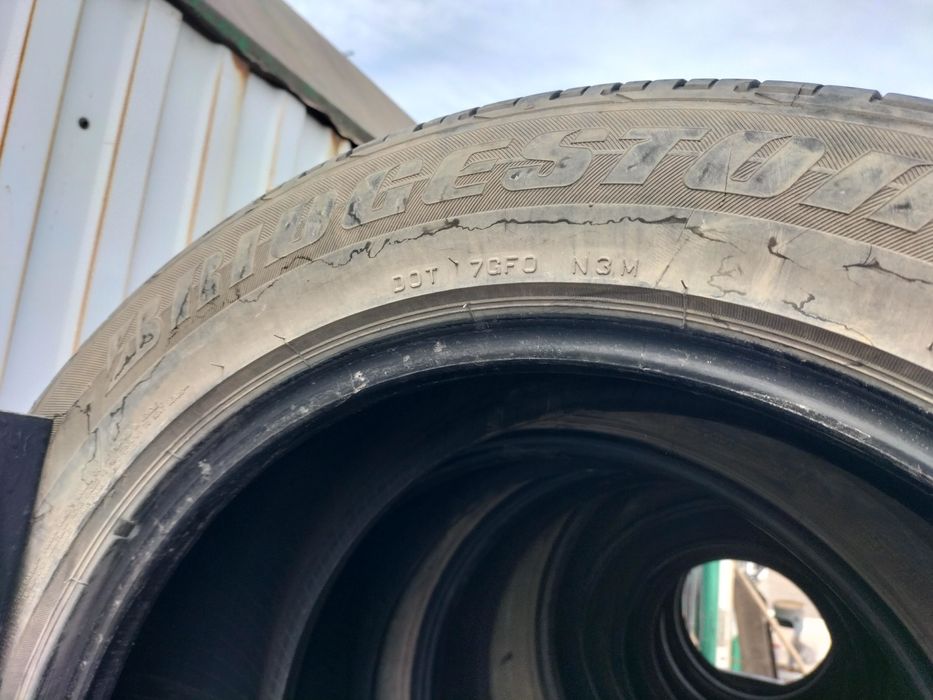 Продам автошины на 19