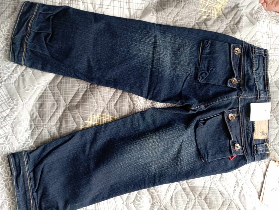 Дамско потниче и дънки