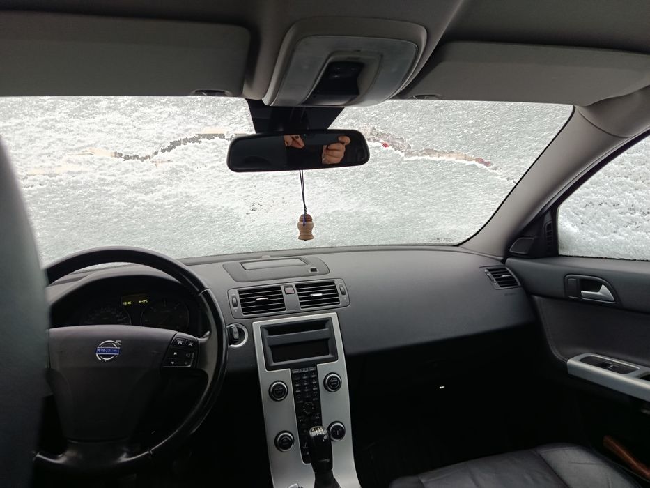 Volvo v50 2011 1.6d 115к.с