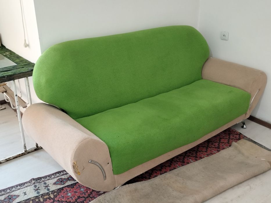 Диван и кресла, 2 штуки