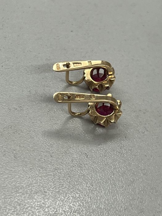 Золотые серьги 583