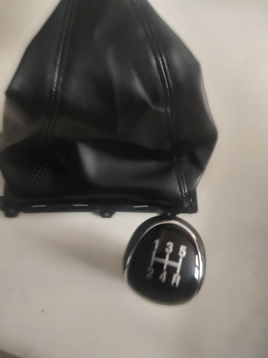 Лост за джип  Нисан Навара 5 скорости