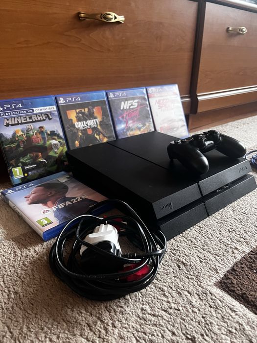 Playstation 4 fat+ подаръци