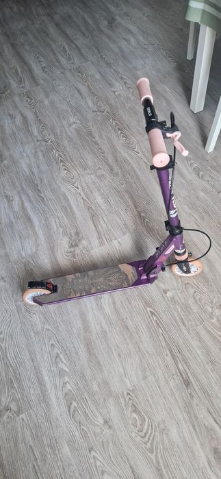 Trotineta cu suspensii și frana pe ghidon oxelo mid 5