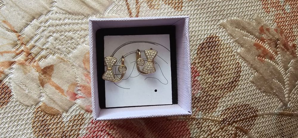 Продам серьги каффы