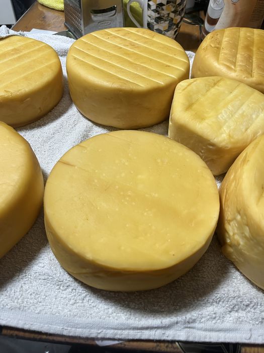 Cascaval,Branza de vanzare