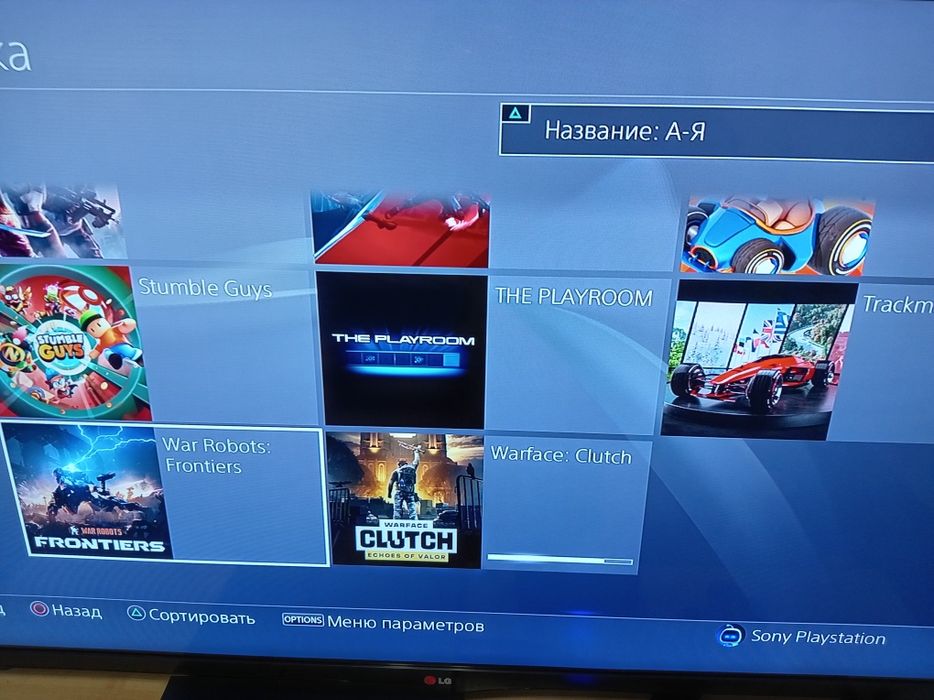 Продам Playstation 4