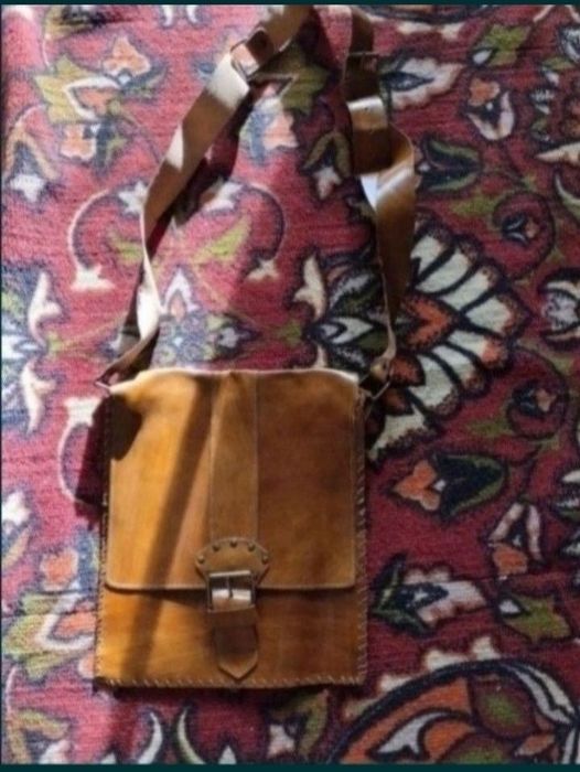 Женские сумки разные