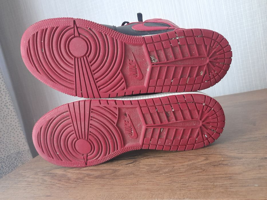 Jordan Retro 1 кецове 38 номер.