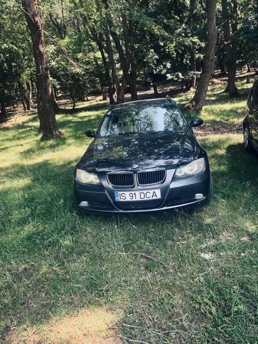 Vand Bmw e91 ,km reali  toate actele  la zi mai multe detalii in privat la nr 0733869685