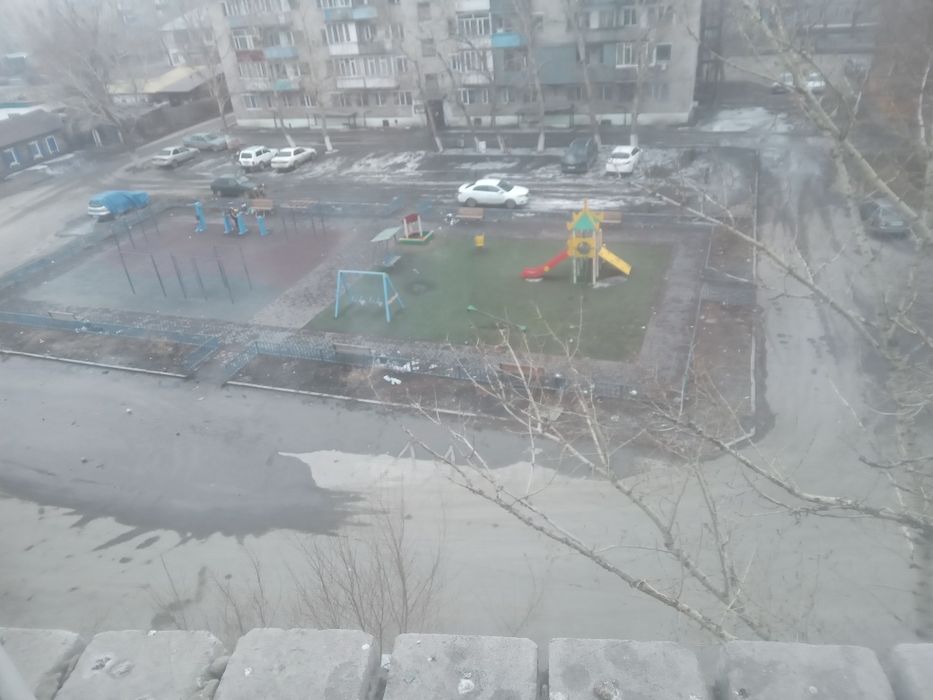 Продам квартиру раень 20 квартыл