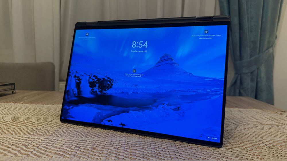 Dell Latitude 9450 Laptop ca NOU QHD+ Ultra 7,16GB DDR5 512GB, Touch