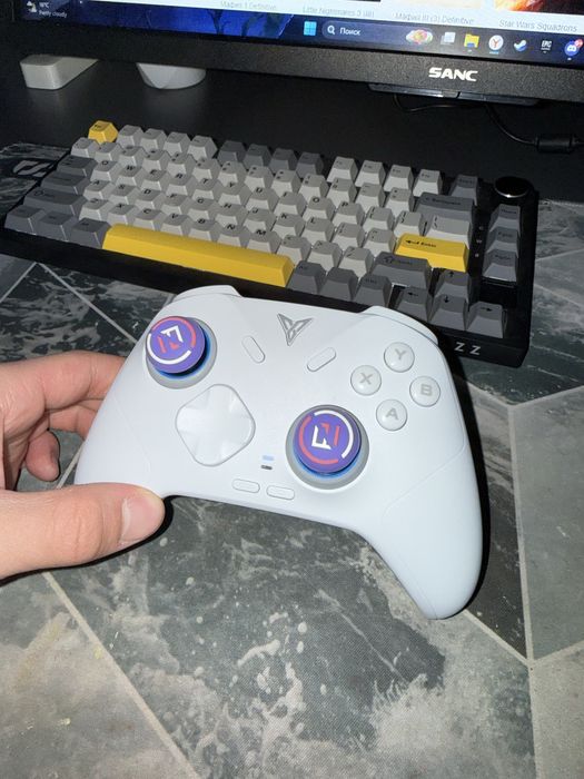 Геймпад Flydigi Direwolf 4 новый