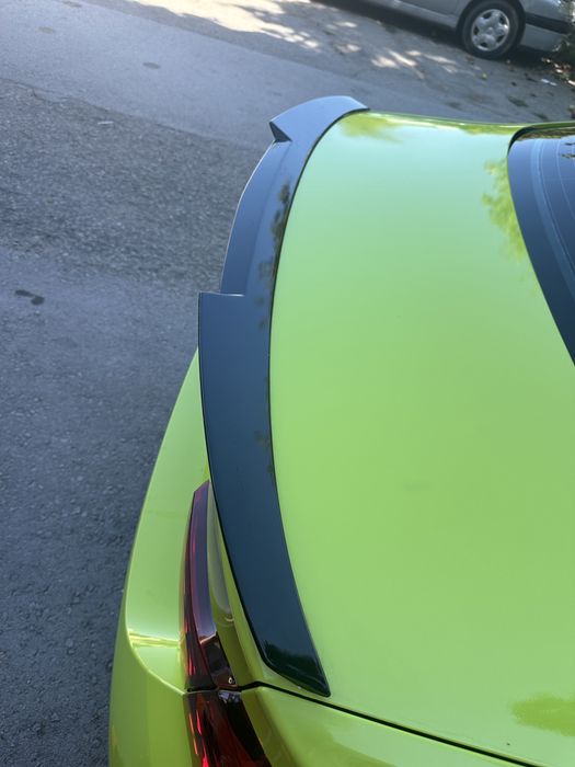 BMW F32 лип за багажник