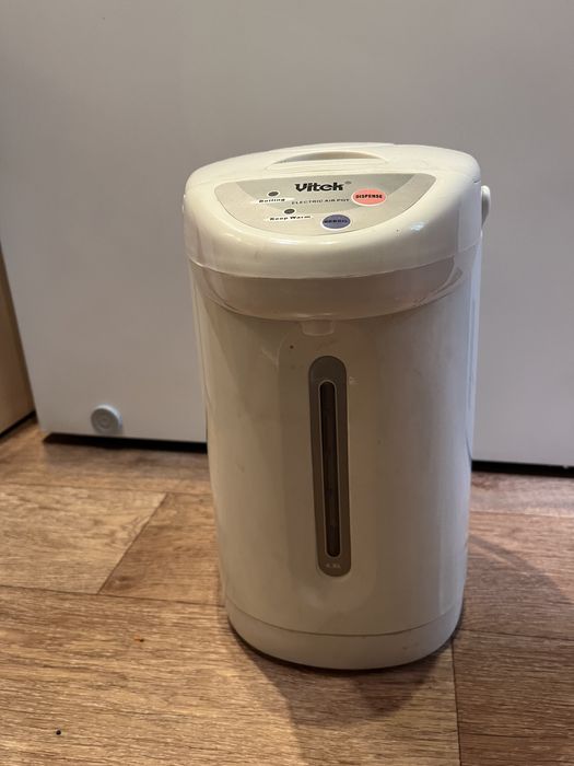 Термопот в хорошем состоянии