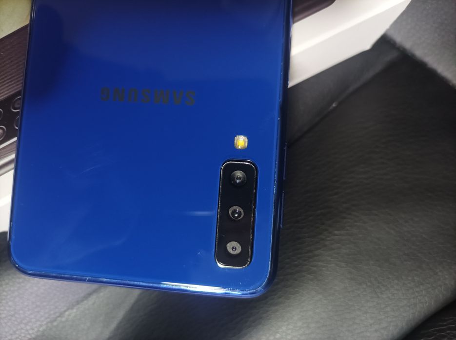 Samsung A 7 blue 64гб,Гаранция