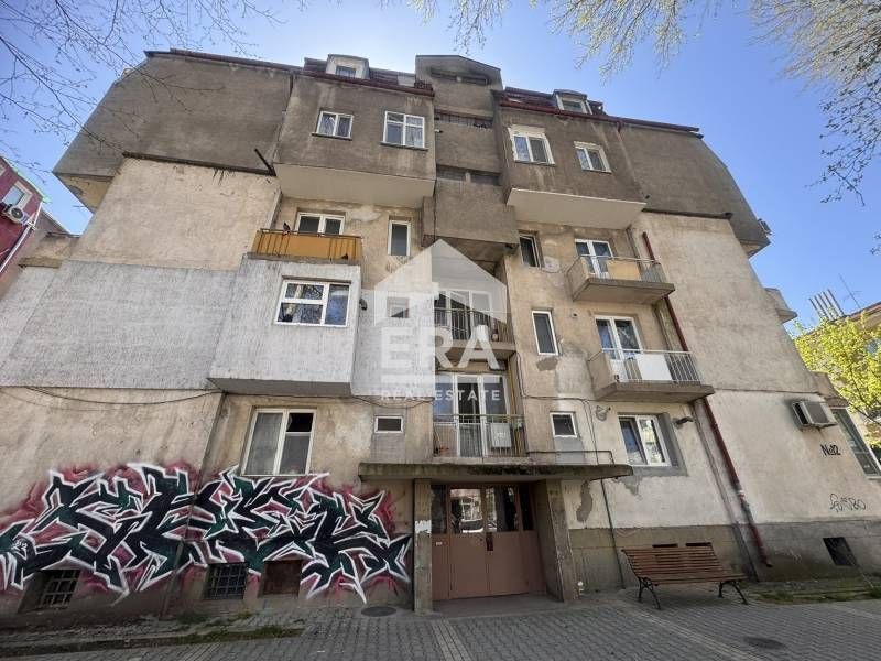 ЕКСКЛУЗИВНО!ЕРА Дръстър предлага за продажба двустаен тухлен апартамен