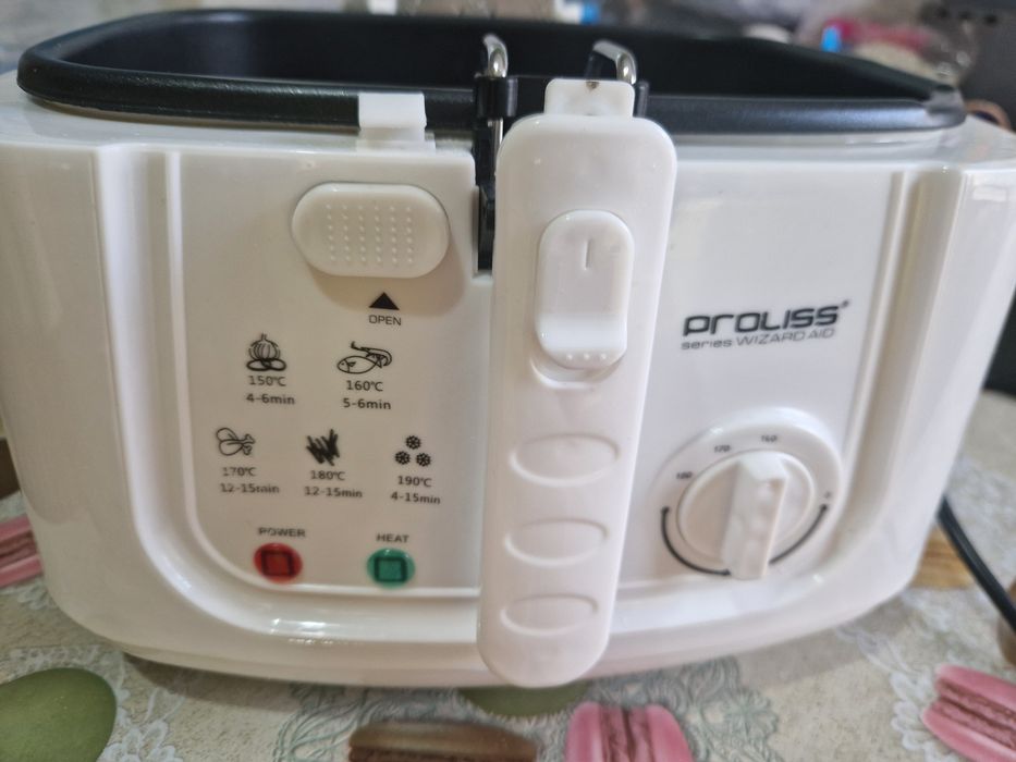 Продам фритюрницу мультиварка в подарок