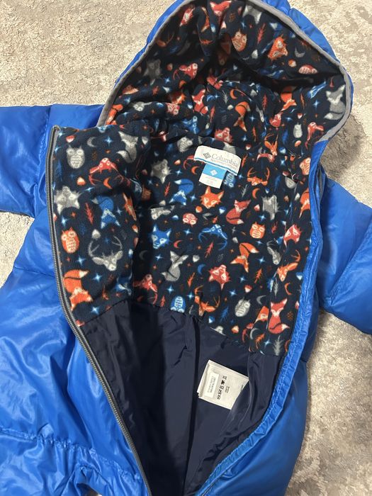 Продам демисезонный комбинезон