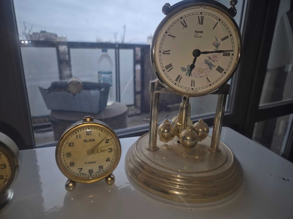 Ретро часовници Slava