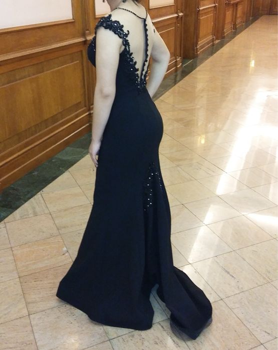 Черна бална  рокля
