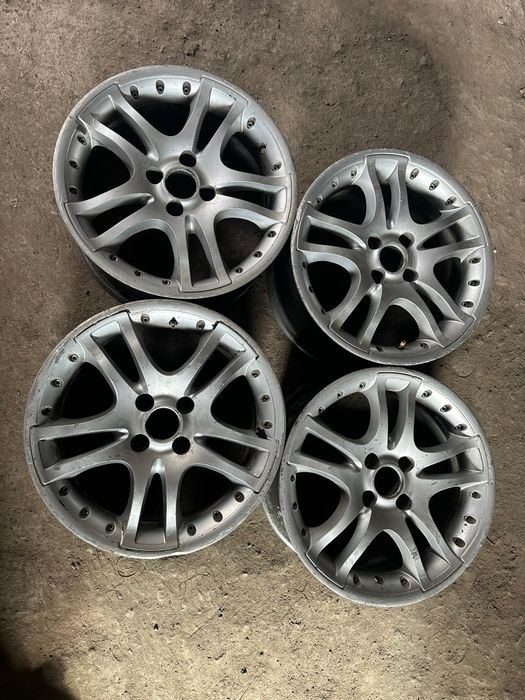 R16 PCD 4*100 Комплект легкосплавных дисков