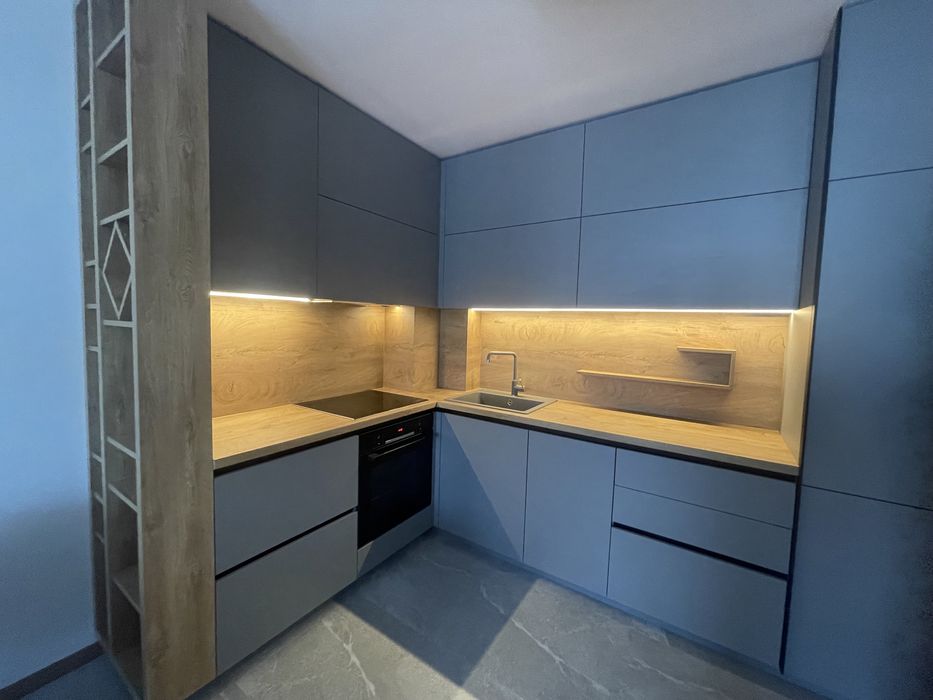 Дава се под наем Двустаен апартамент в Пловдив, Христо Смирненски - 70 кв.м за 510 € - Снимка #2