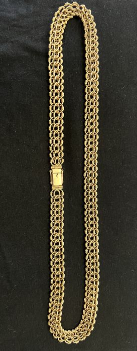 Продам золотую цепочку