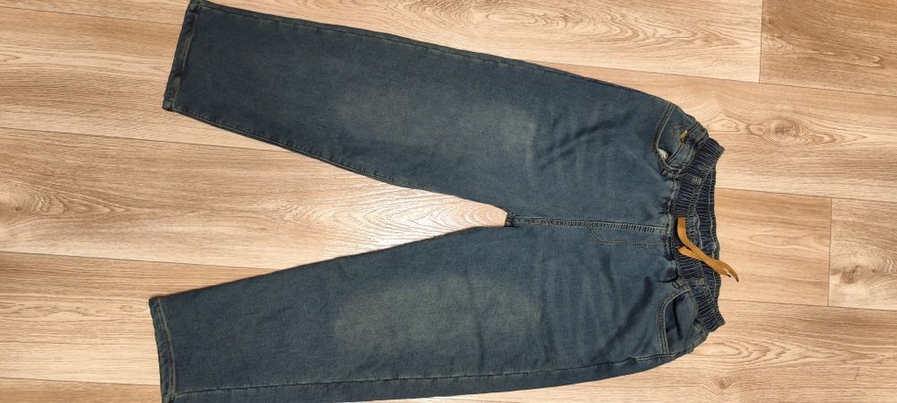 Продам новые джинсы утепленные