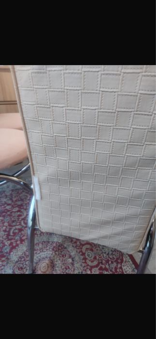 стулья со спинкой