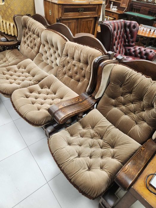 Диван, 2 фотьойла и масичка за кафе