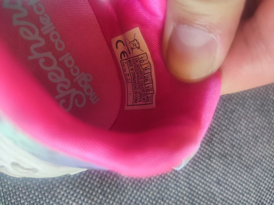 Adidași Skechers fete mărimea 26