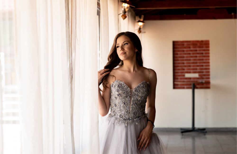 Бална рокля.