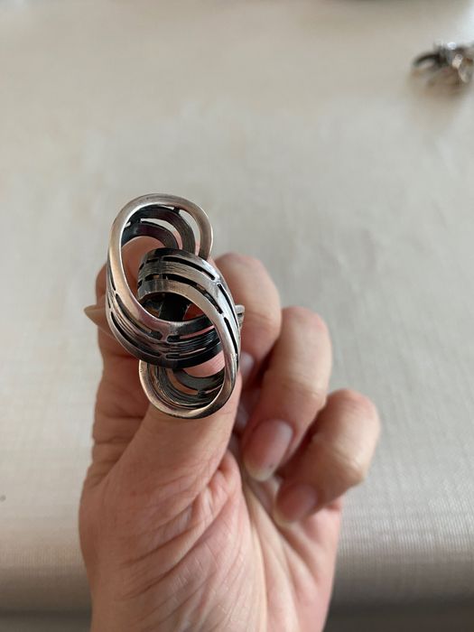 Дамски сребърен пръстен