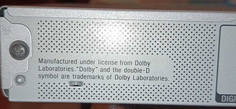мультисистемный DVD-плеер. Sony DVP-NS67P