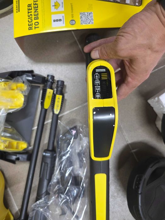 Aparat de spalat cu presiune KARCHER K 4 P Control Flex, 1800W, 130bar, 420l/h1800W, 130bar, 420l/h